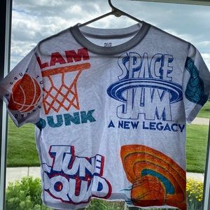 Space jam cropped shirt